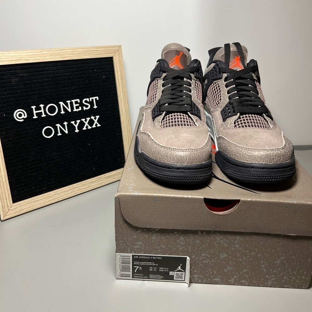 Air Jordan 4 taupe haze sz 7.5